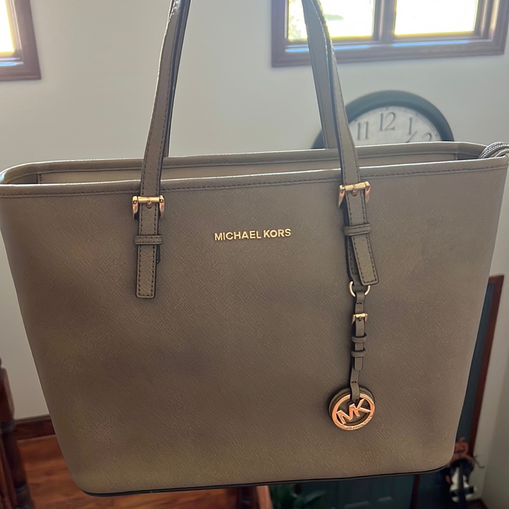 Michael Kors Shoulder Bag